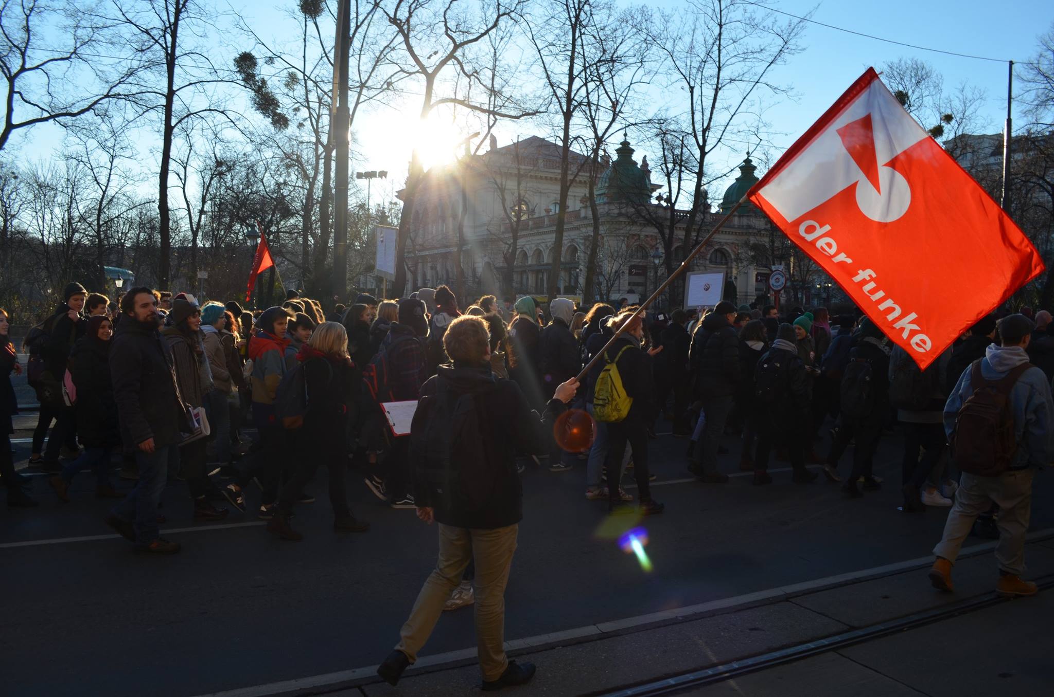 Der Funke comrades led with radical slogans Image own work