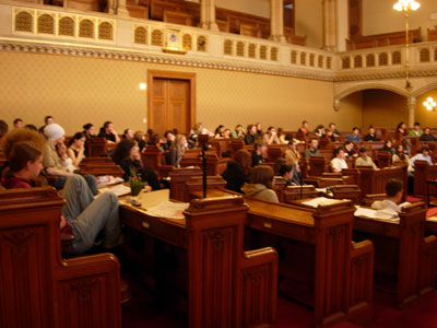 Vienna Students’ Parliament stands in solidarity with the demonstrations in France