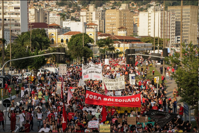 14 June march Florianopolis Image fair use