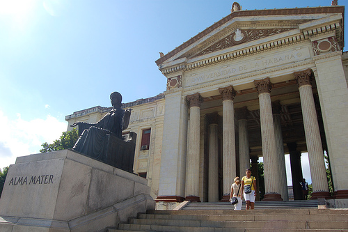 The University of Havana (Photo by Maycgx)