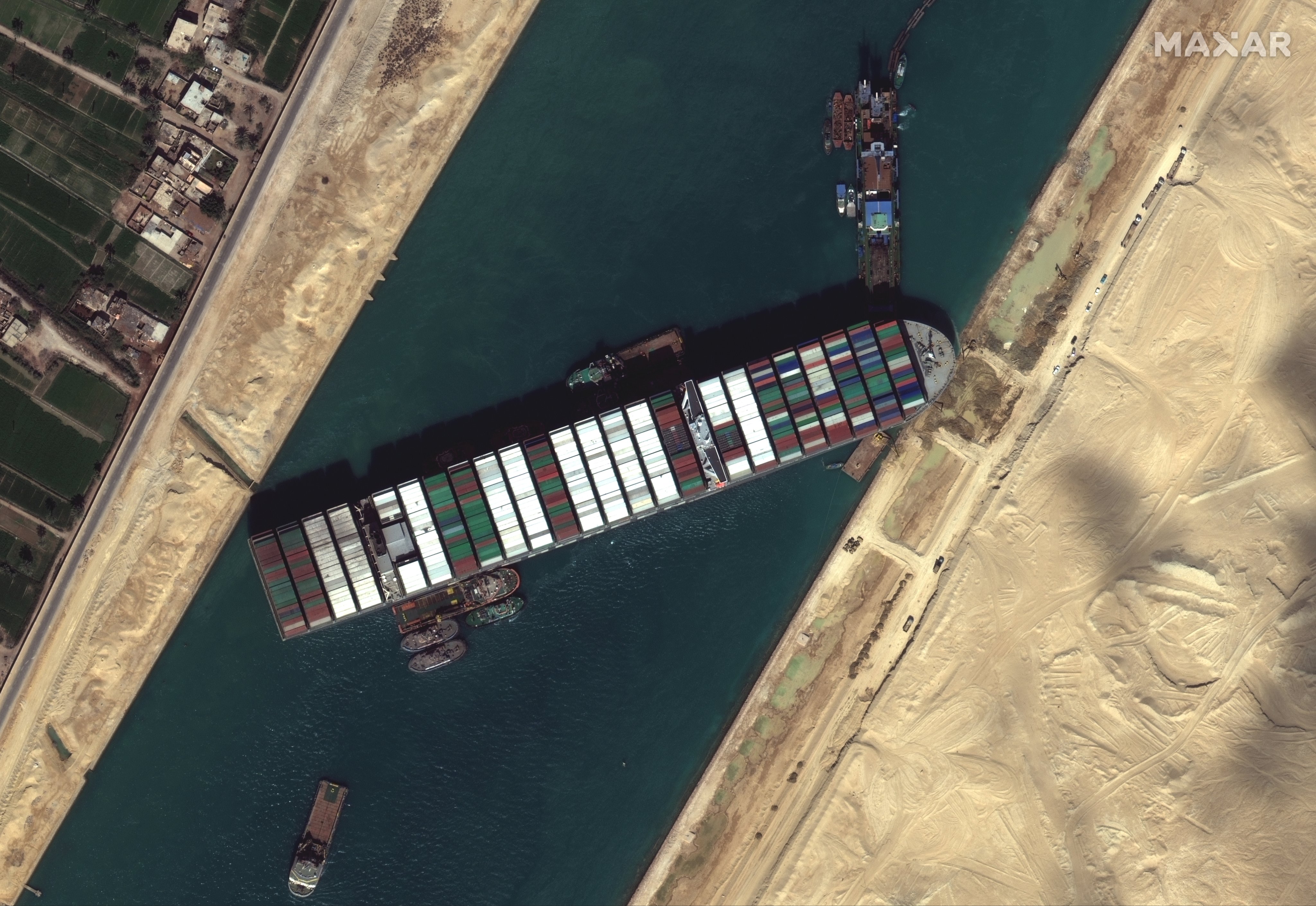 Suez Image DigitalGlobe Inc