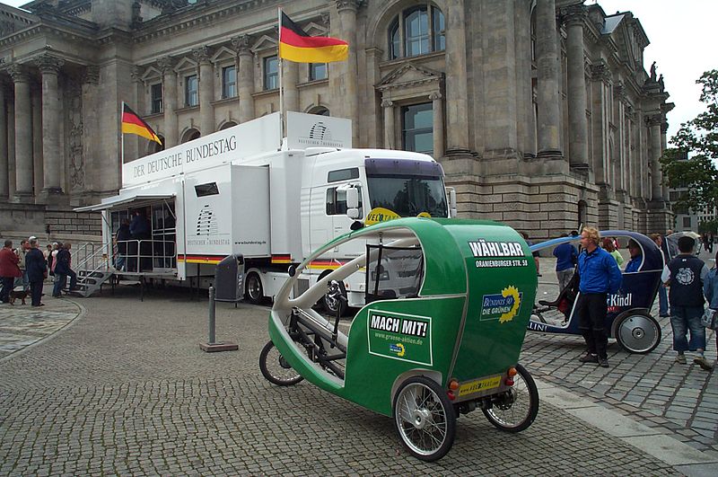 Gruenen Velotaxi 2005 rickshaw Image Kaihsu