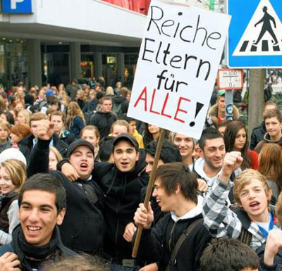 studentstrike_nov12_2.jpg