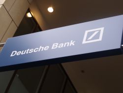 Deutche Bank_-_www.flickr.com--photos--ell-r-brown