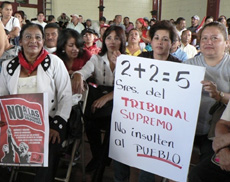 Honduran elections - Little fingers up: We didn’t vote!