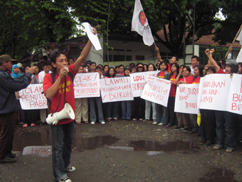 Workers at PT Timur Selatan in Indonesia occupied their factory