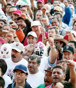 México: El ataque al SME - Acción desesperada que lleva el enfrentamiento de clases al límite