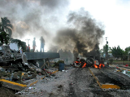 Mexico: police attack striking steel workers’, kill three