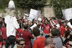 University Students' Demonstration in Jerusalem: Thousands of Militant Protesters Demand the Right to Education