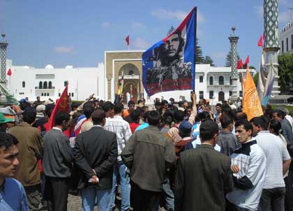 Student youth in Morocco march with workers on May Day