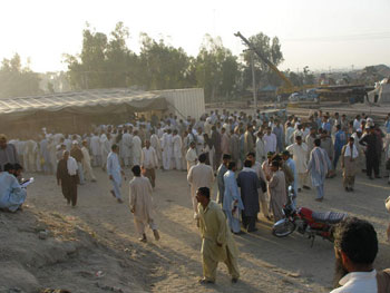 Threats to workers in struggle reinvigorates movement at Taunsa Barrage