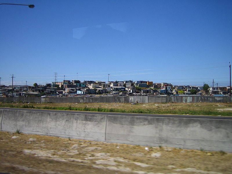 800px Shantytown south africa sly Image Thoms Sly