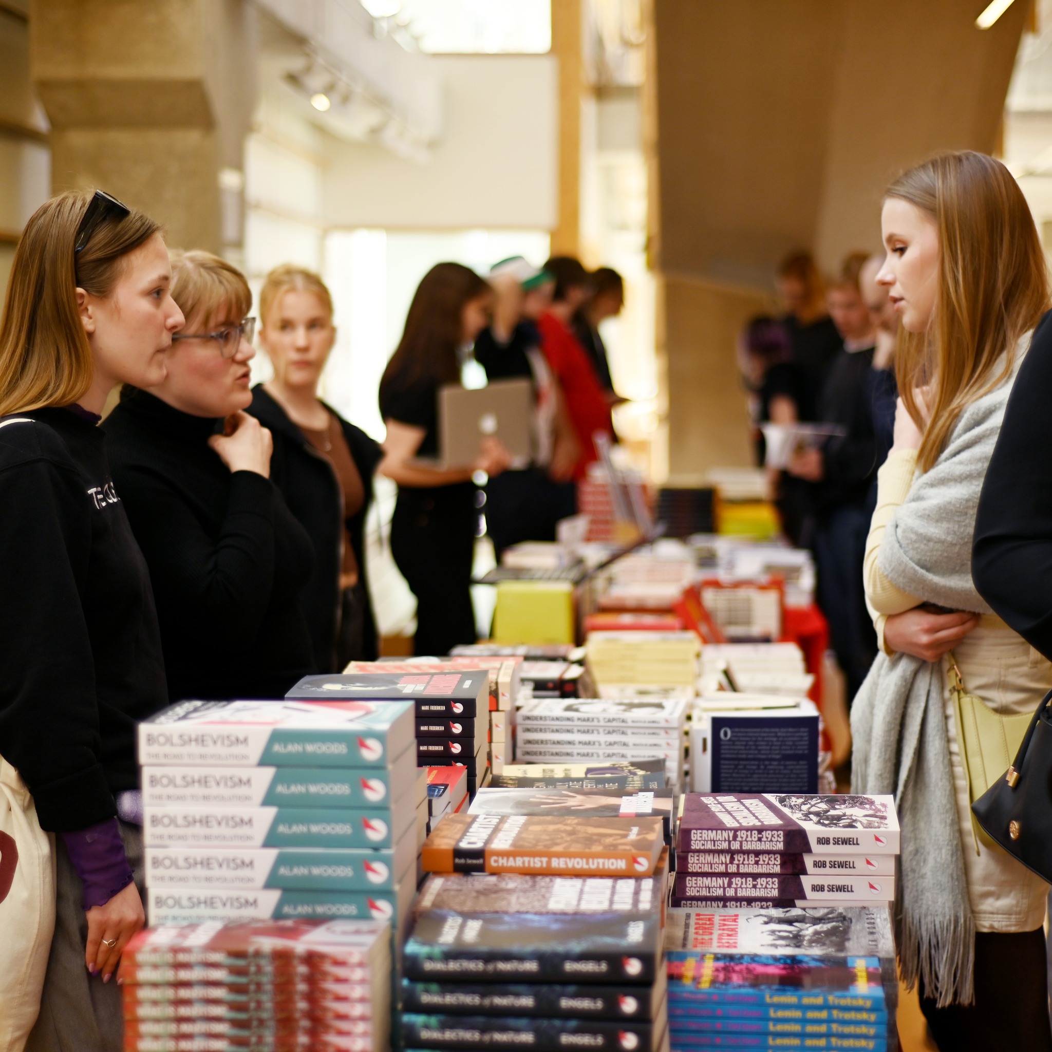 Book stall Image Revolution