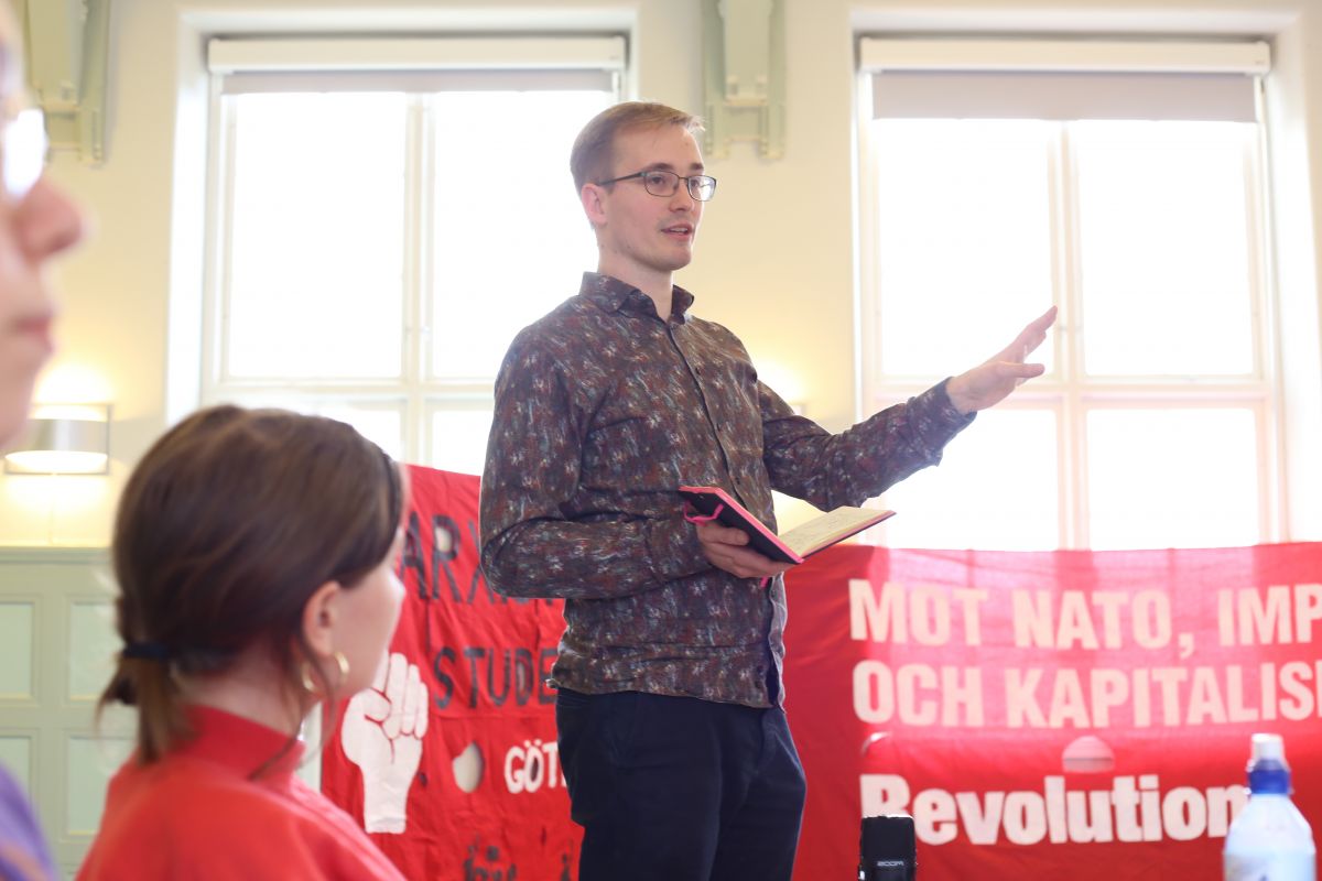 Niklas conf 2019 Image Christofer Bengtsson Revolution