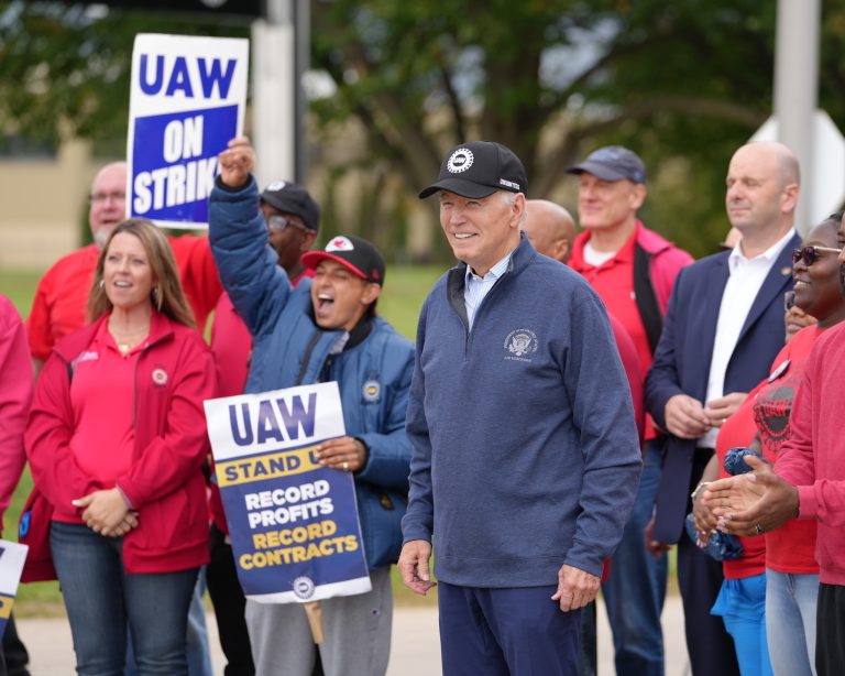 biden UAW Image UAW Facebook