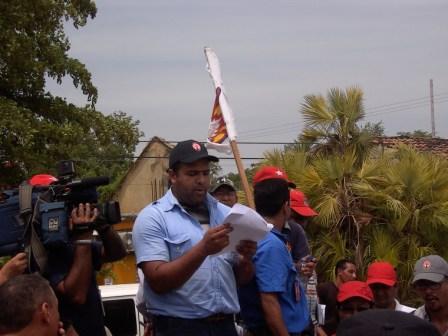 Marcha y carabana de los trabajadores de Vivex a Caracas