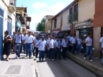 Militant march of workers in Barcelona, Venezuela